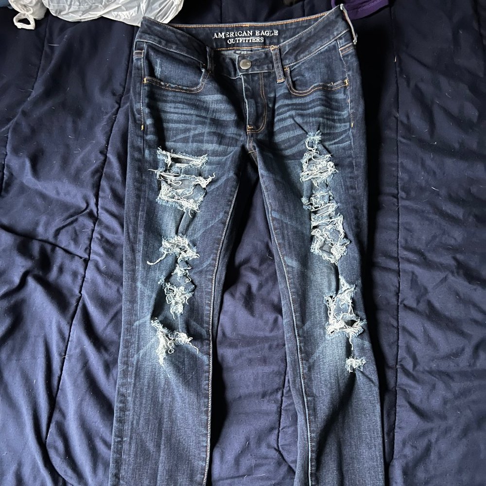 American Eagle Size 6 High Rise Jeans